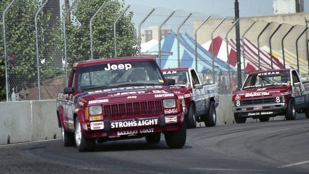 DEL CAMPO A LA PISTA: EL SORPRENDENTE ÉXITO DE LAS PICKUPS EN SCCA